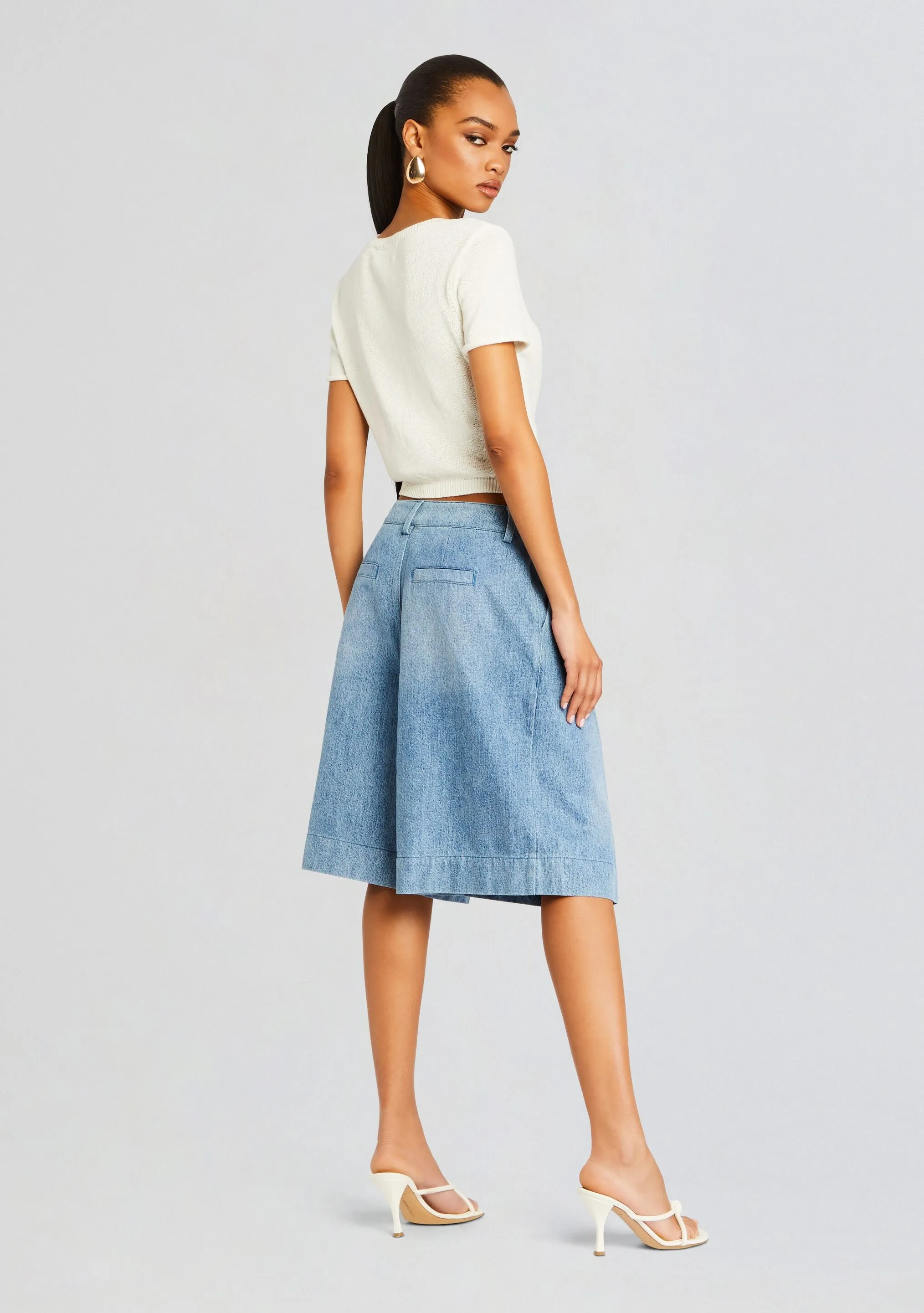Arietta Short