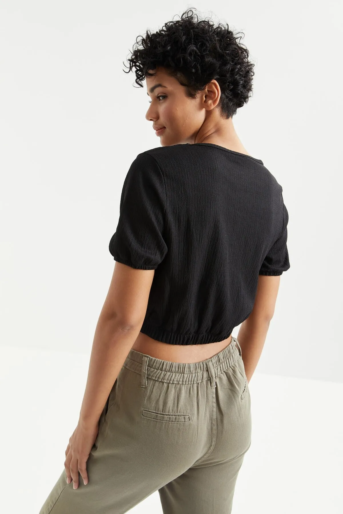 balon kol o yaka beli lastikli bürümcük kumaş kadin crop top t-shirt - 97221
