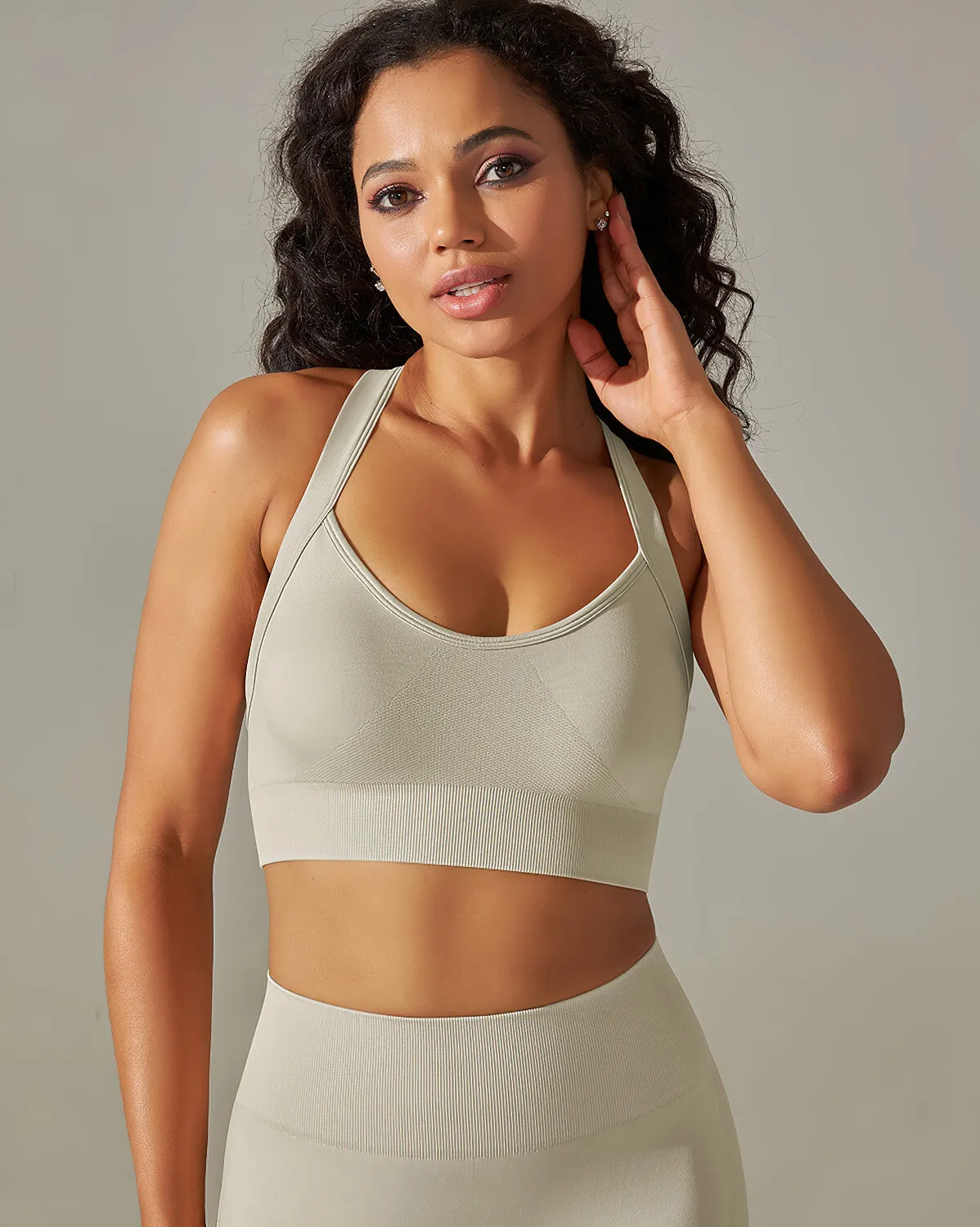 Cleo Crossback Sports Bra - Beige
