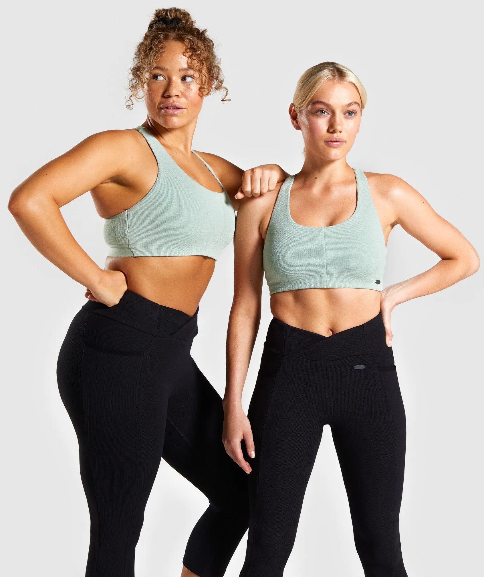 Gymshark Poise Sports Bra - Light Green