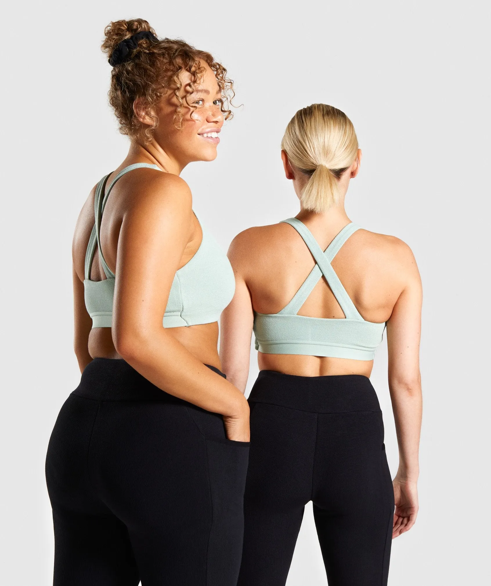 Gymshark Poise Sports Bra - Light Green