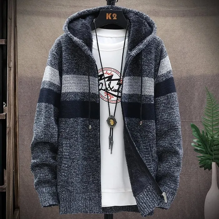 Lars - Stylish hooded jumper for men