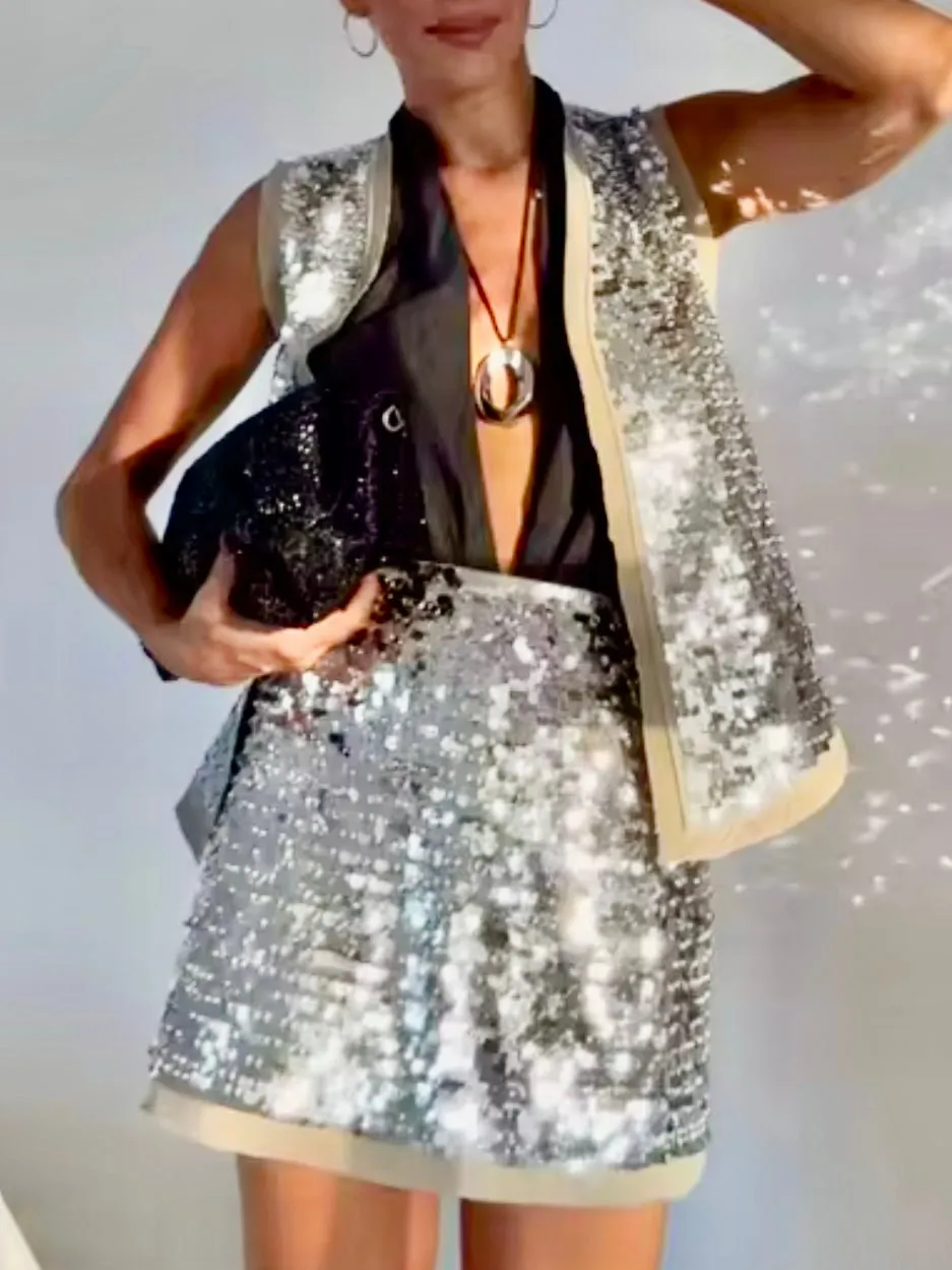 Silver sequins set of 2 vest top and shorts pants